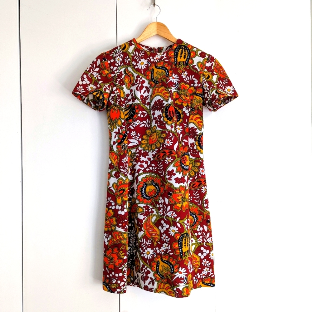 Vintage Mod L'Aiglon Psychedelic Scooter Mini Dress S